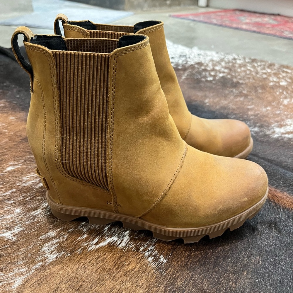 Sorel wedge size 6.5